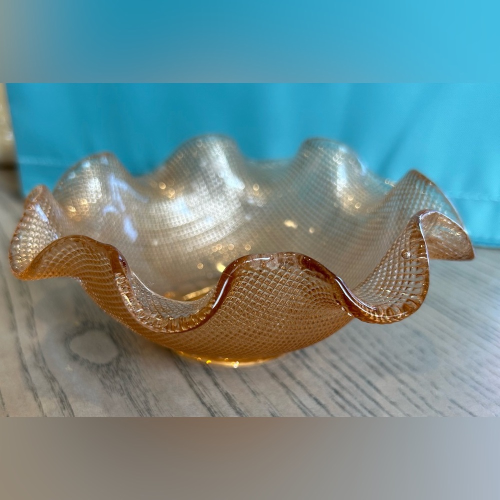 COLONY Italian Vintage Waffle Glass Dessert Bowl w/Ruffled Edge
